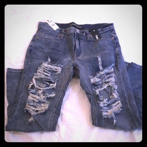 Express distressed girlfriend jeans NWT 🎀OFFER?🎀